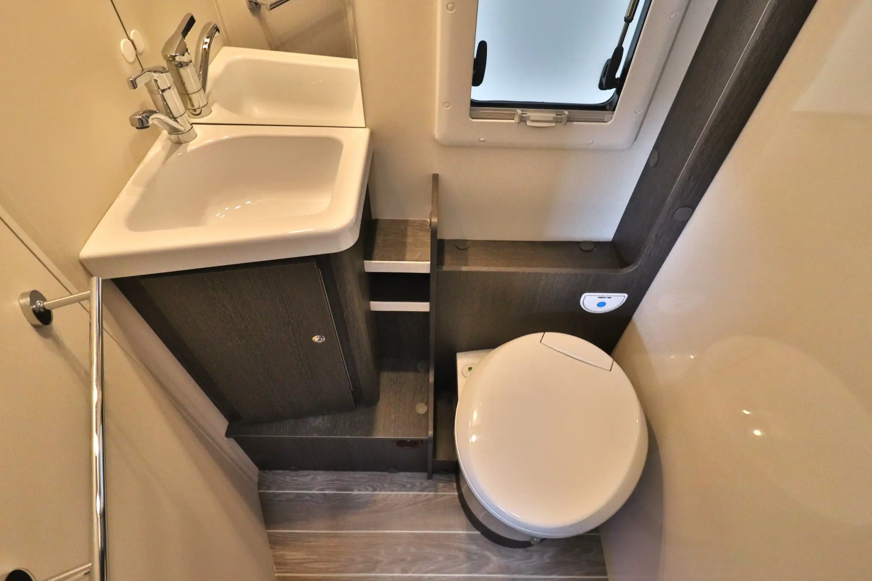 ROLLER TEAM Kronos 267 TL